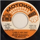 Smokey Robinson & The Miracles - I Like It Like That / I Gotta Dance To Keep From Crying